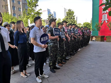 昌禾商學(xué)院丨8·15業(yè)績沖刺大會(huì)，凝心聚力，再創(chuàng)奇跡！