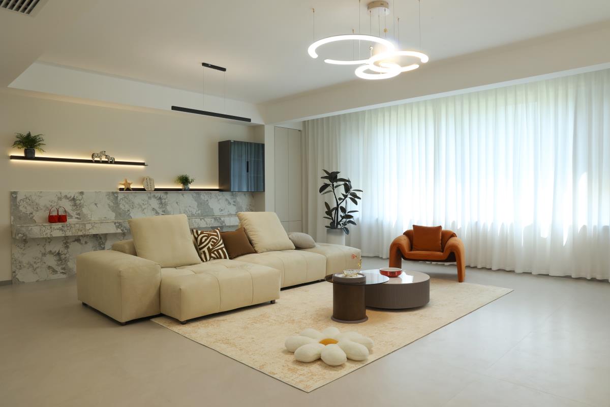 實景 | 這屆年輕人究竟有多會住？131㎡現(xiàn)代風(fēng)婚房，審美+功能雙雙在線！